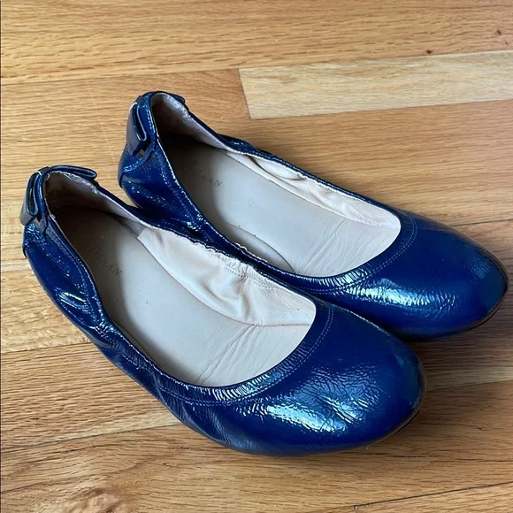 Cole Haan Navy Blue Patent Leather Ballet Flats Shoes Women Rounded Toe 9B Bow - Picture 7 of 7